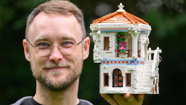 Ausstellung im Lego House: Dresdner stellt Lego-Weinberg in Dänemark aus