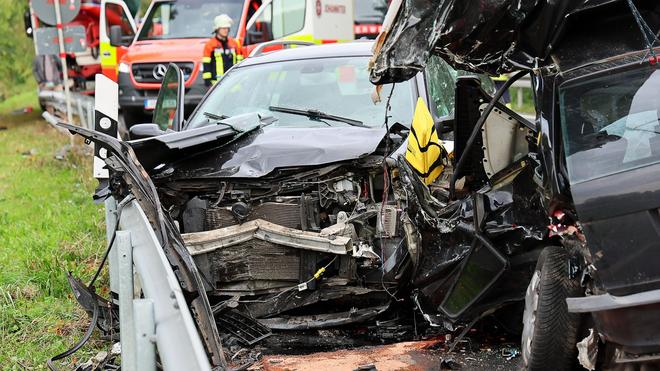 Wijk Aschaffenburg: De politie was op hun hoede voor het verkeer tussen Schimborn en Hösbach im Einsatz. (Symbool afbeelding)