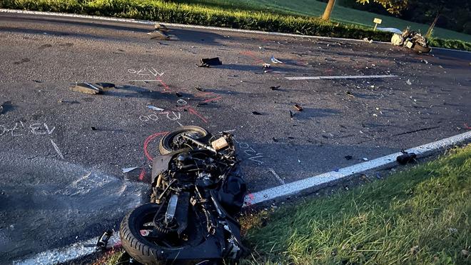 Schwerer Unfall: Motorradunfall (SYMBOLBILD)
