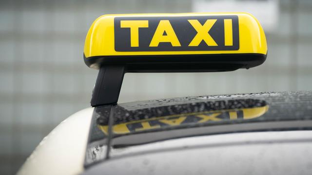 Verkehr: Frankfurt beschließt feste Taxi-Preise für Fahrtbuchungen