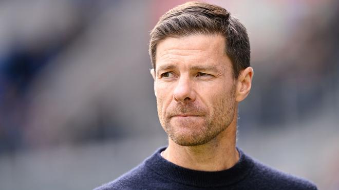 Meister gegen Rekordmeister: Leverkusen Coach Xabi Alonso is naar München gestuurd.