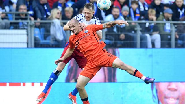 2. Fußball-Bundesliga: Selbstkritik beim HSV nach 2:2 gegen Paderborn