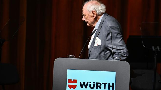 75. Arbeitsjubiläum: Nach 75. Arbeitsjahren will der Schrauben-Unternehmer Reinhold Würth künftig kürzertreten.