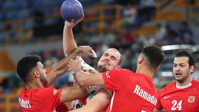 Handbal: Magdeburg fand long kaum Lücken in der gegnerischen Abwehr, dus wie hier is Tim Zechel.