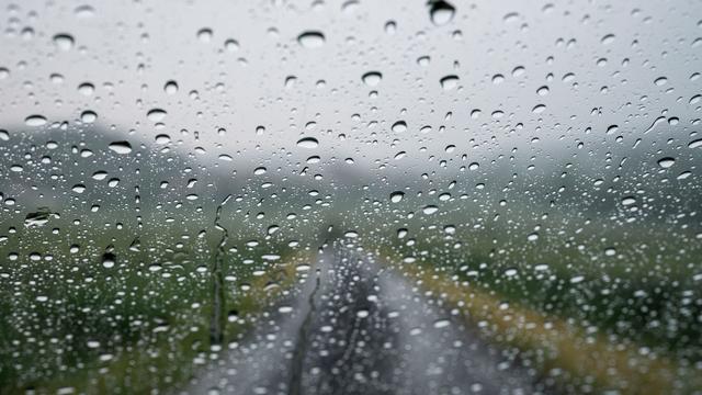 Wetter: Regen und einzelne Gewitter in Thüringen