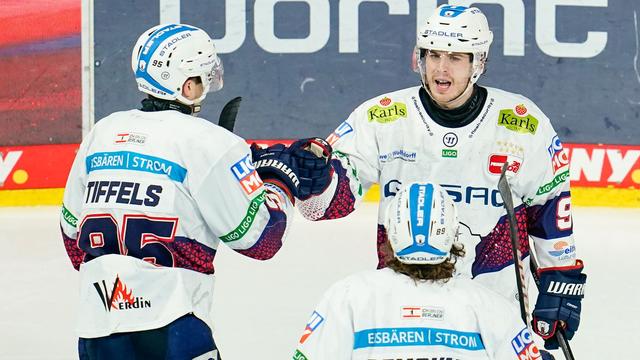 Deutsche Eishockey Liga: Vor 10.000 Fans: Eisbären Berlin siegen mit 3:2 in München