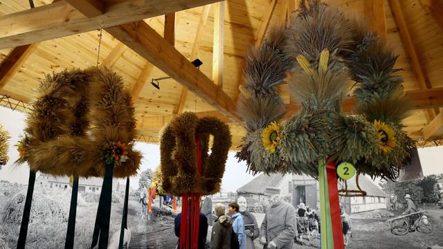 Erntedankfest: Bauern feiern Landeserntedankfest in Stralsund