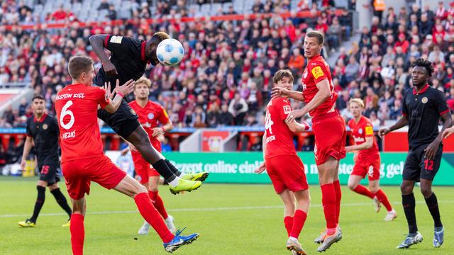 Fußball-Bundesliga: Leverkusen und Dortmund straucheln - Bochum jetzt Letzter