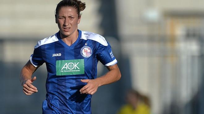 Bundesliga: Bianca Schmidt wacht tot de turbine arriveert, maar verhindert het lagere niveau niet.