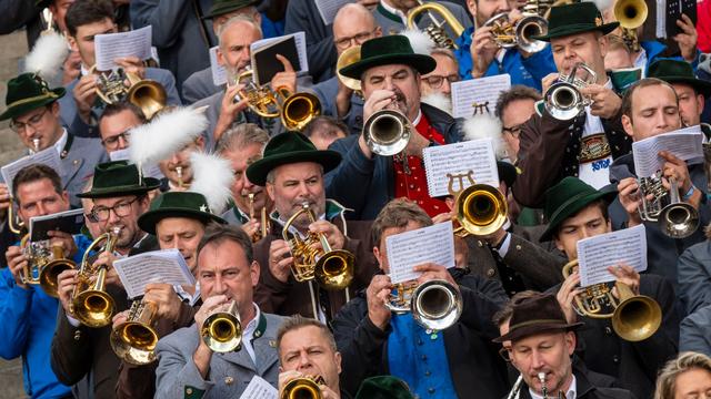 Oktoberfest: Wieder kein Wiesnhit - «Medley» aus vielen Songs