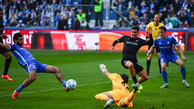 2. Fußball-Bundesliga: Zwei Hand-Blackouts: Magdeburg und Fürth spielen 2:2