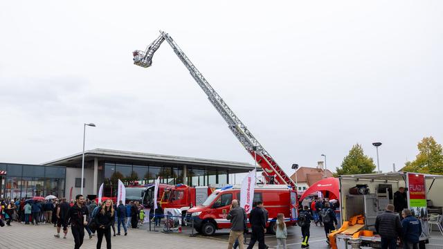 Feuerwehr-Messe in Dresden: Messe Florian zeigt Technik für Brände und andere Notfälle