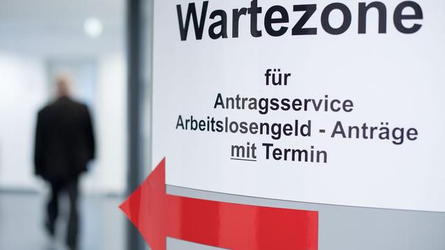 Arbeitsmarkt: Studie: Arbeitslosigkeit wird in allen Bundesländern steigen