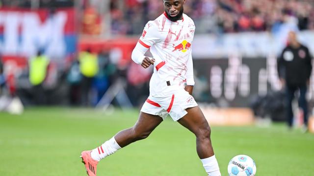 Fußball-Bundesliga: Geertruida von Xavi zu Wechsel nach Leipzig bearbeitet