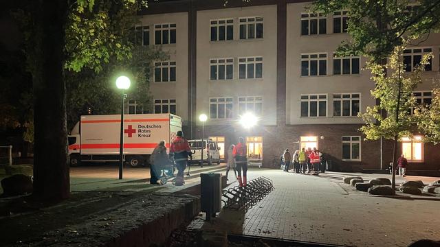 Bombenfund in Hamburg: Feuerwehr: Evakuierung im Schanzenviertel abgeschlossen