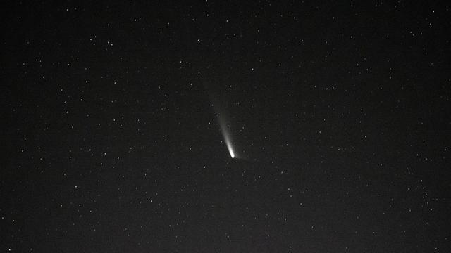 Cosmic Visitor: Comet Hunters Have the Best Chances in the Night to Monday