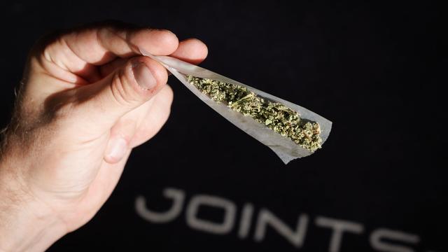 Staatssekretär zufrieden: Cannabis-Gesetz: 21.000 Verfahren im Saarland geprüft