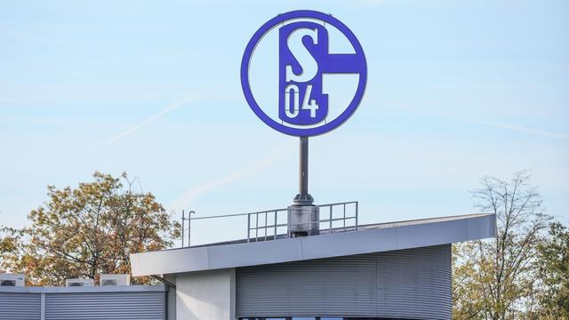 2. Fußball-Bundesliga: Schalke braucht Geld: Gründung einer Genossenschaft geplant