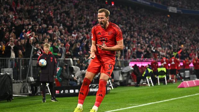 Rekordchamp gegen Vizemeister: «Weltklasse-Stürmer»: Bayern feiert Südgipfel-Sieg dank Kane