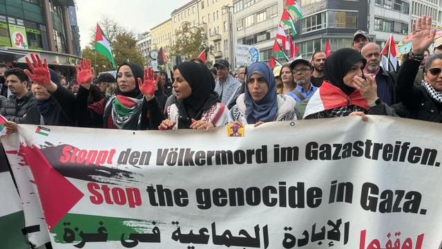 Nahost: Verfassungswidrige Zeichen bei propalästinensischer Demo