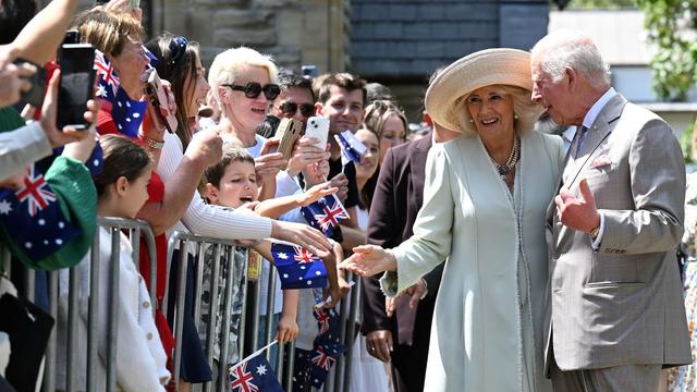 Royaler Besuch: König beginnt Besuch in Australien mit Gottesdienst