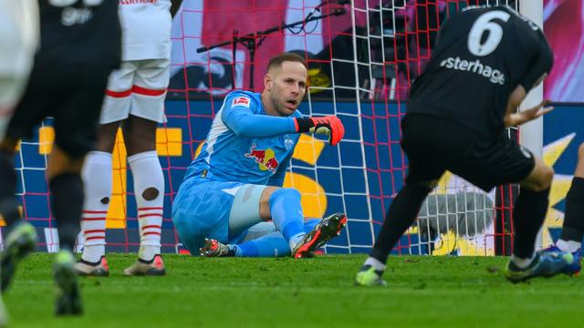 Fußball-Bundesliga: Leipzig bangt um Torhüter Gulacsi - Entwarnung bei Openda