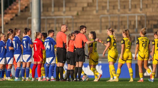 Westfalenliga-Topspiel: Schalke und Dortmund 0:0 in historischem Frauen-Revierderby