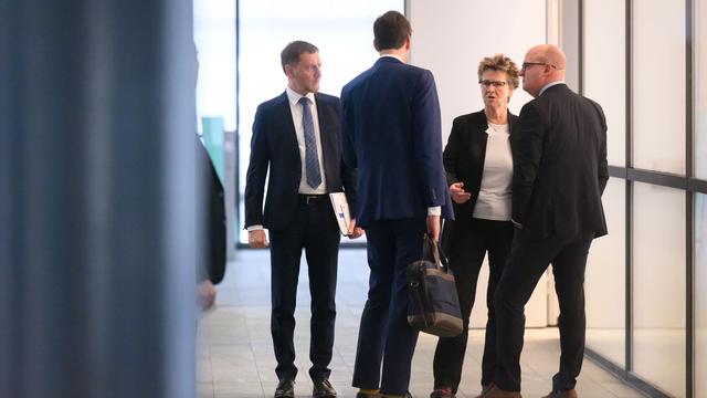 Regierungsbildung: Sondierungen in Sachsen gehen nach Zoff weiter