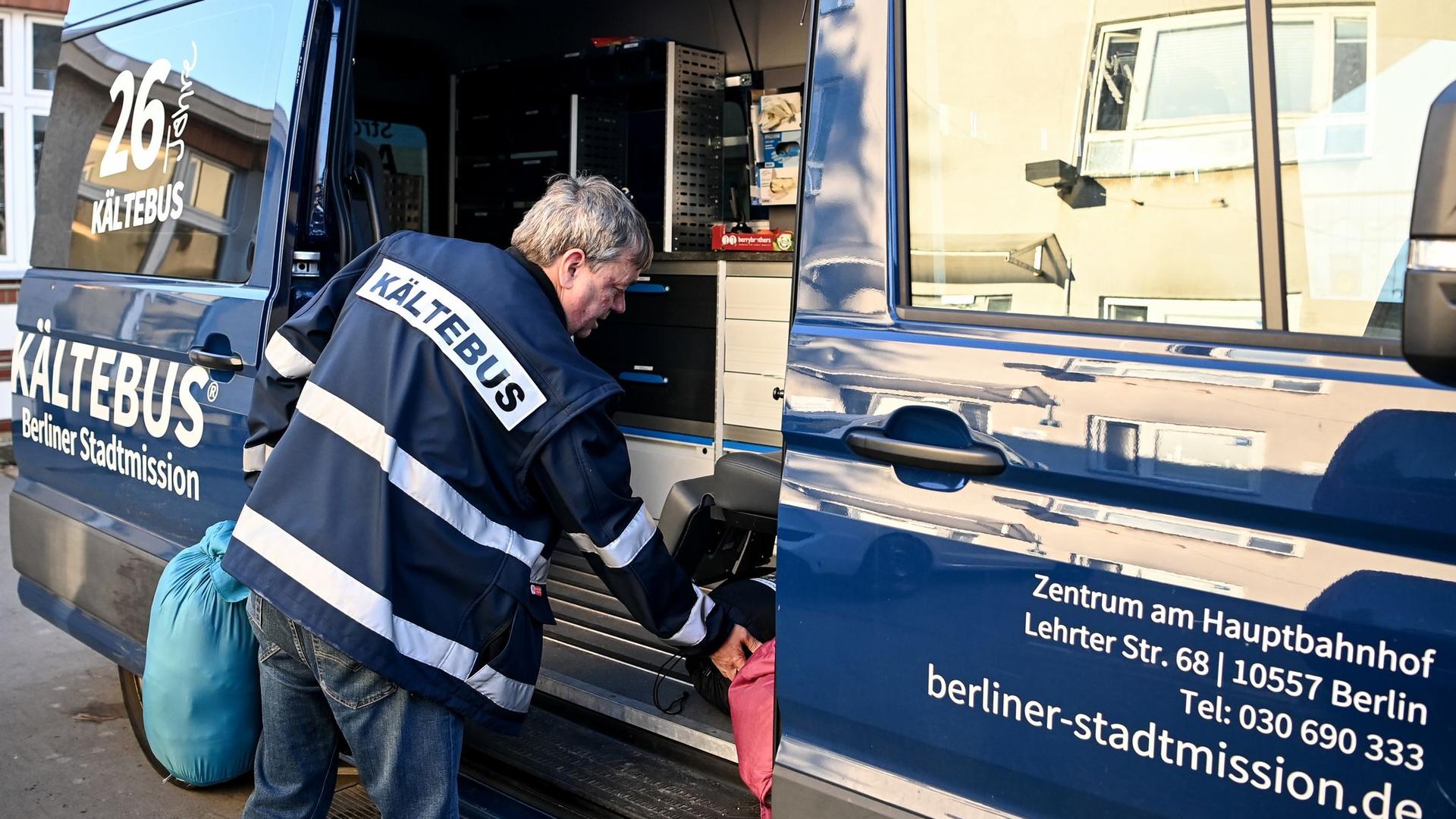 Hilfsangebot: Kältebusse der Berliner Stadtmission starten in Saison