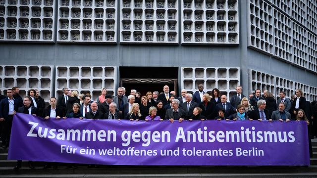 Nach langen Verhandlungen: Union und Ampel einigen sich auf Antrag gegen Antisemitismus