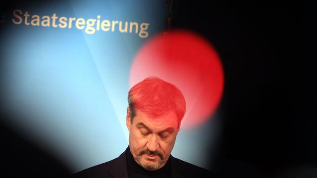 Kabinett: Söder: Bayern wird trotz mauer Steuerprognosen nicht sparen