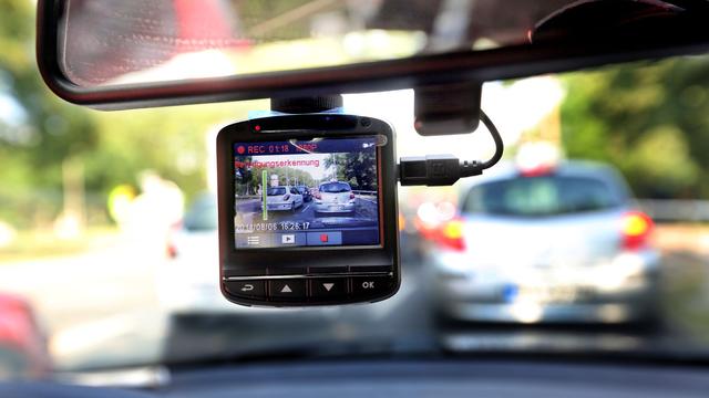 Niedersachsen: Landtag diskutiert über Dashcams für Einsatzkräfte