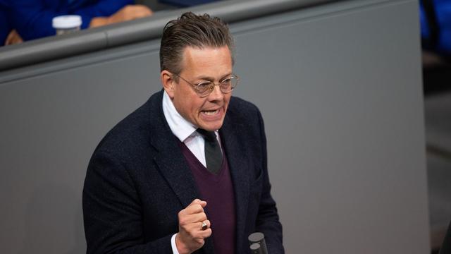 Schutz jüdischen Lebens: Ernste Debatte über Antrag zu Bekämpfung von Antisemitismus