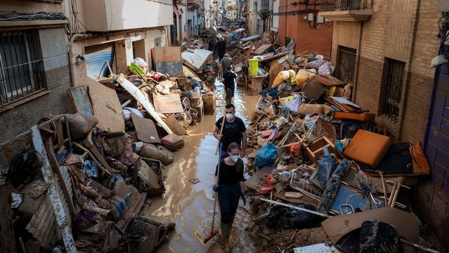 Weiter Dutzende Vermisste: Nach Unwettern in Spanien Zahl der Toten jetzt bei 219