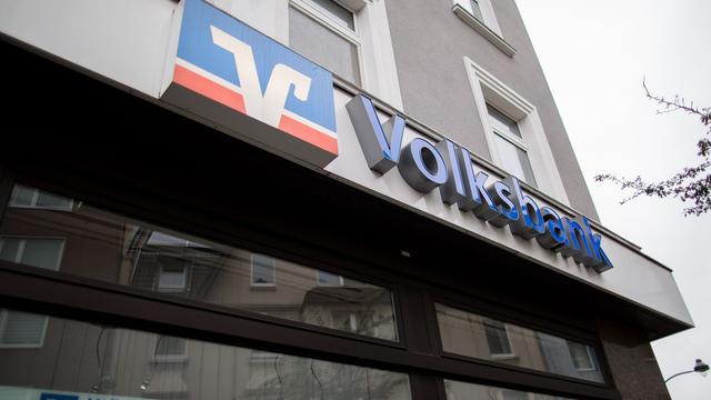 Millionenbetrug: Betrugsfall in Frankreich: Volksbank-Chef tritt zurück