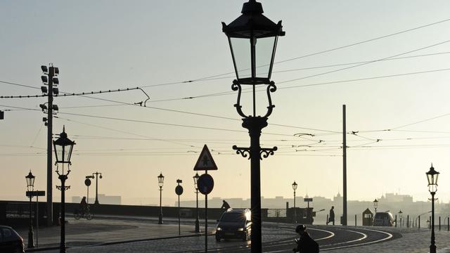 Über 1.000 Lampen im Einsatz: Dresden tauscht alte Gaslampen gegen modernes LED