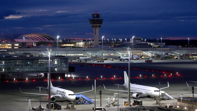 Flughafen München: Frau wird im Flieger nach Paris ohnmächtig - Zwischenlandung