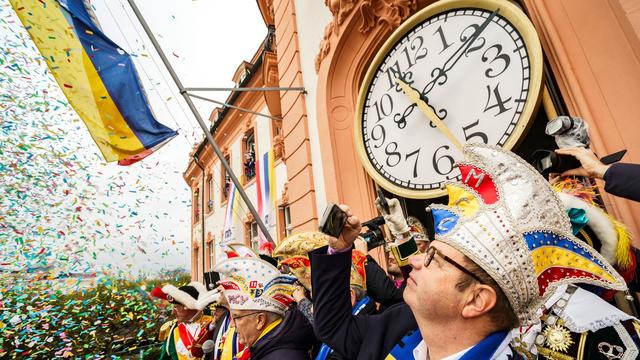 Fünfte Jahreszeit: Tausende Narren feiern in Mainz