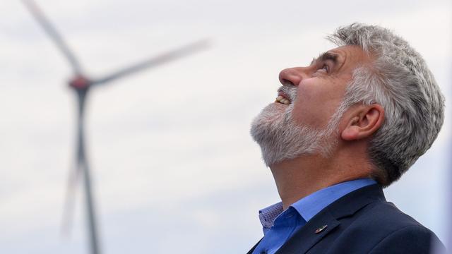 Erneuerbare Energien: Umweltminister warnt vor Nachlassen beim Klimaschutz