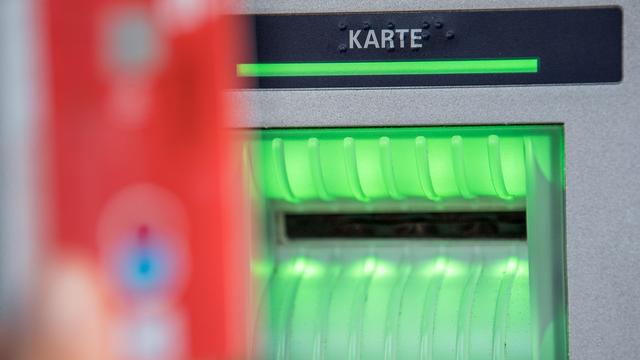 Kriminalität: Drängler soll Bankkarte zerbrochen haben