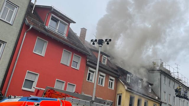 Polizei: Zeuge zu Esslingen: Von Explosionen geweckt