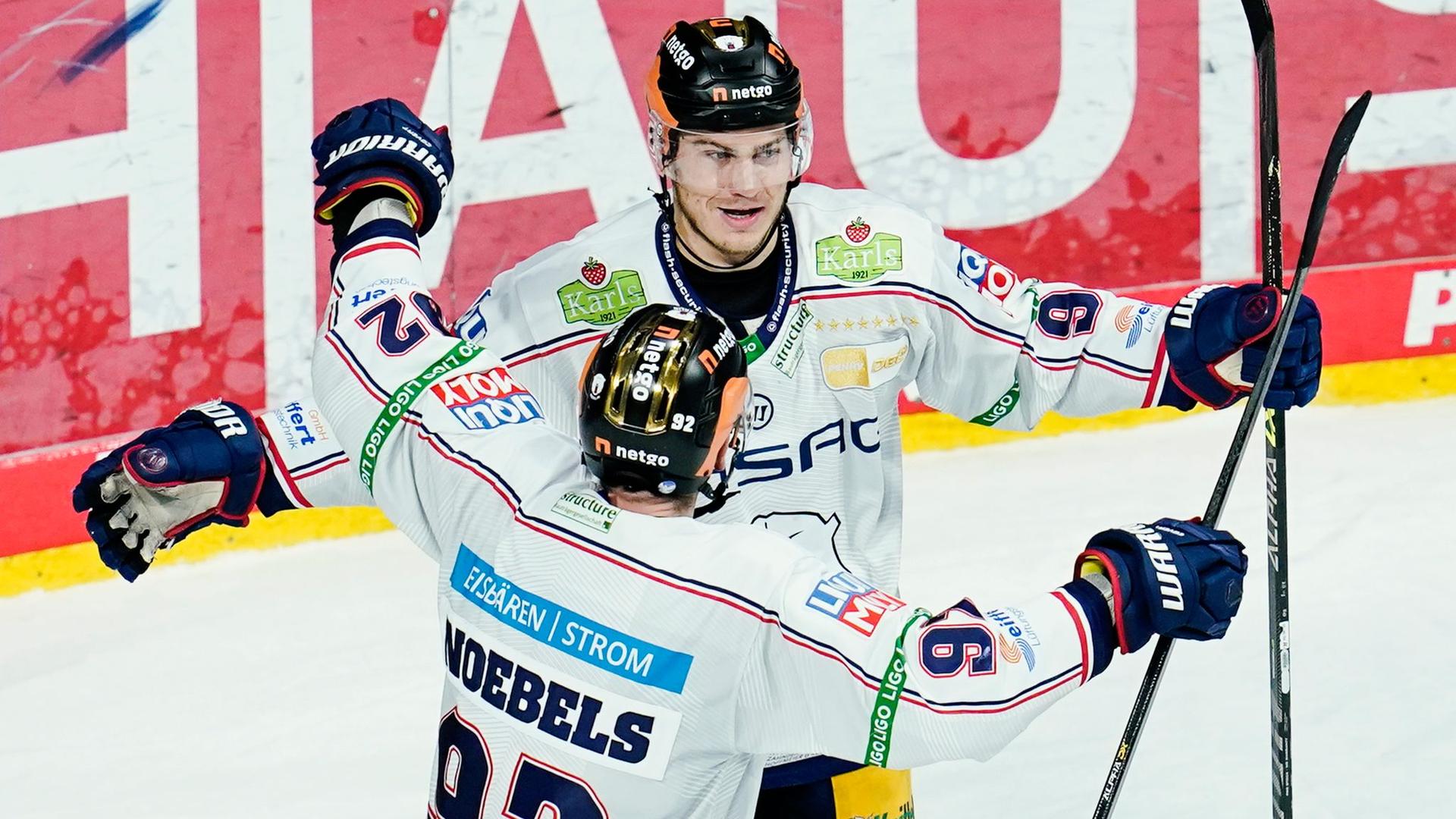 Deutsche Eishockey Liga: Eisbären Berlin gewinnen 5:2 gegen die Löwen Frankfurt