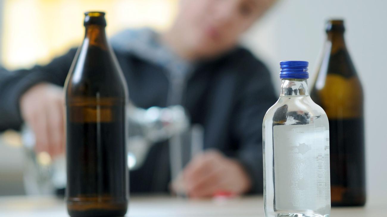 Gesundheit: Weniger Jugendliche mit Alkoholvergiftung in Klinik