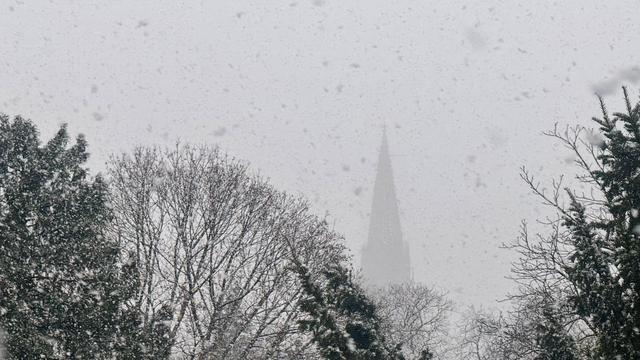 Erster Wintereinbruch: Starker Schneefall in Teilen Baden-Württembergs erwartet