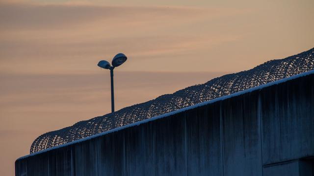 Strafvollzug: Leitung des Gefängnisses Burg freigestellt