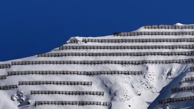 Wetter: Nach kräftigen Schneefällen - Lawinengefahr in den Alpen