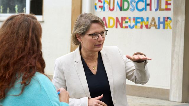 Bildung: Bildungsministerin unterstützt Ausbau des Ganztagsangebots