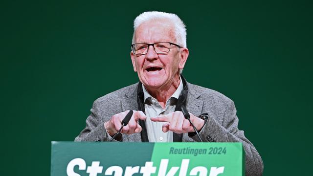 Klimaschutz: Kretschmann für Aussetzung von EU-Klimastrafen für Autobauer