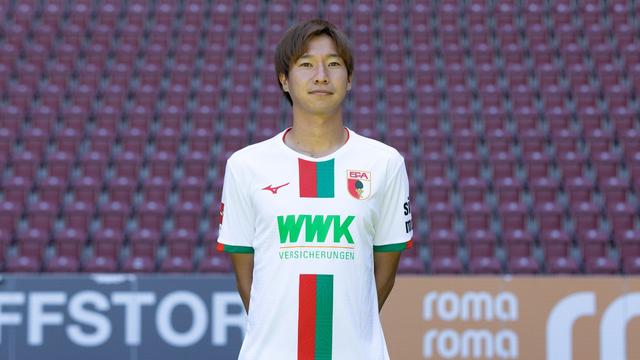 Fußball-Bundesliga: Augsburger Okugawa kehrt nach Japan zurück
