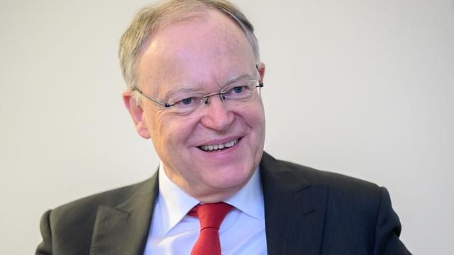 Schule und Bildung: Ministerpräsident schlägt Social-Media-Führerschein vor